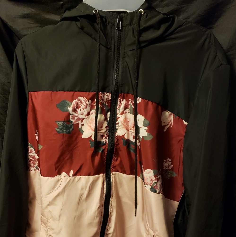 Light Jacket - Picture 2 of 2